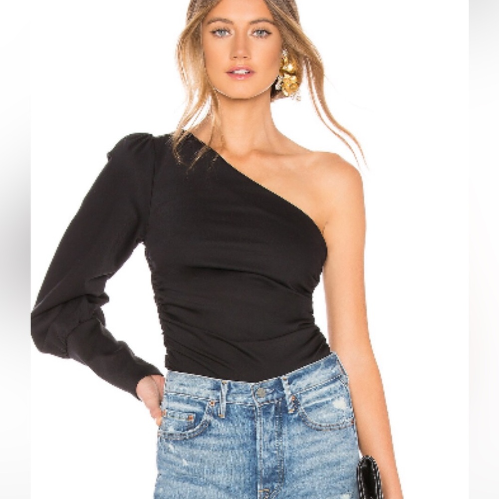 L’Academie The Feline Top